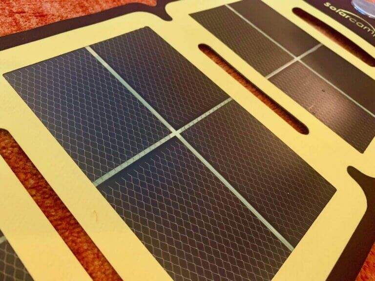 Solar Camp Solympic Hue, an awesome lightweight solar charger